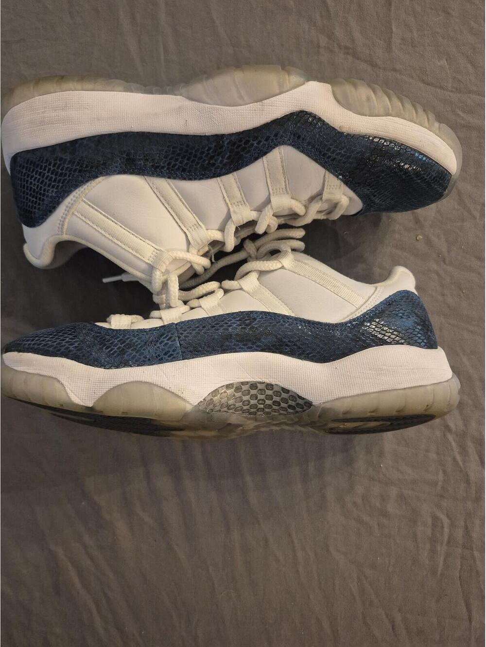 Jordan 11 Retro LowSnake Navy (2019) Size 10